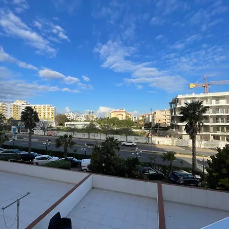 Apartment In Da Rocha Portimao