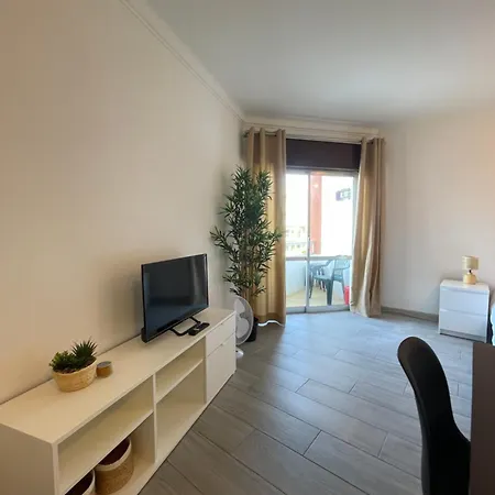 In Da Rocha Apartment