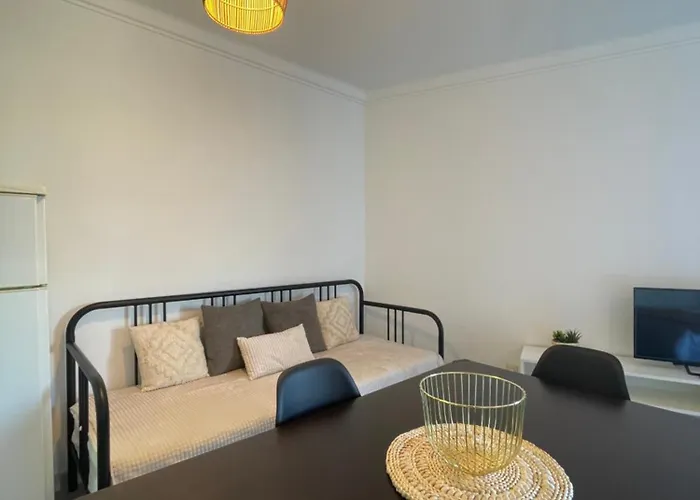 In Da Rocha Портиман